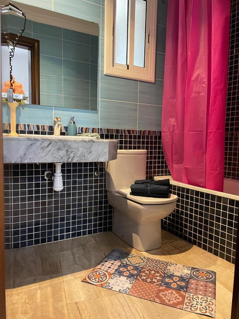 By La Rambla Rooms Barcelona Luaran gambar