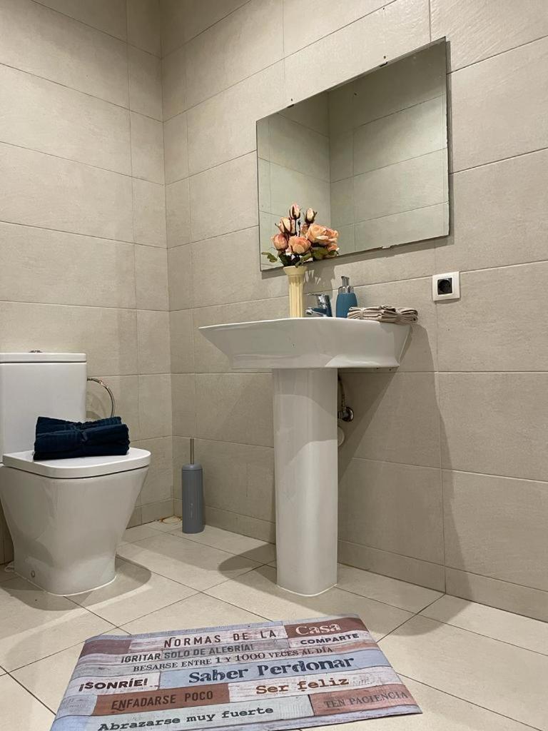 By La Rambla Rooms Barcelona Luaran gambar